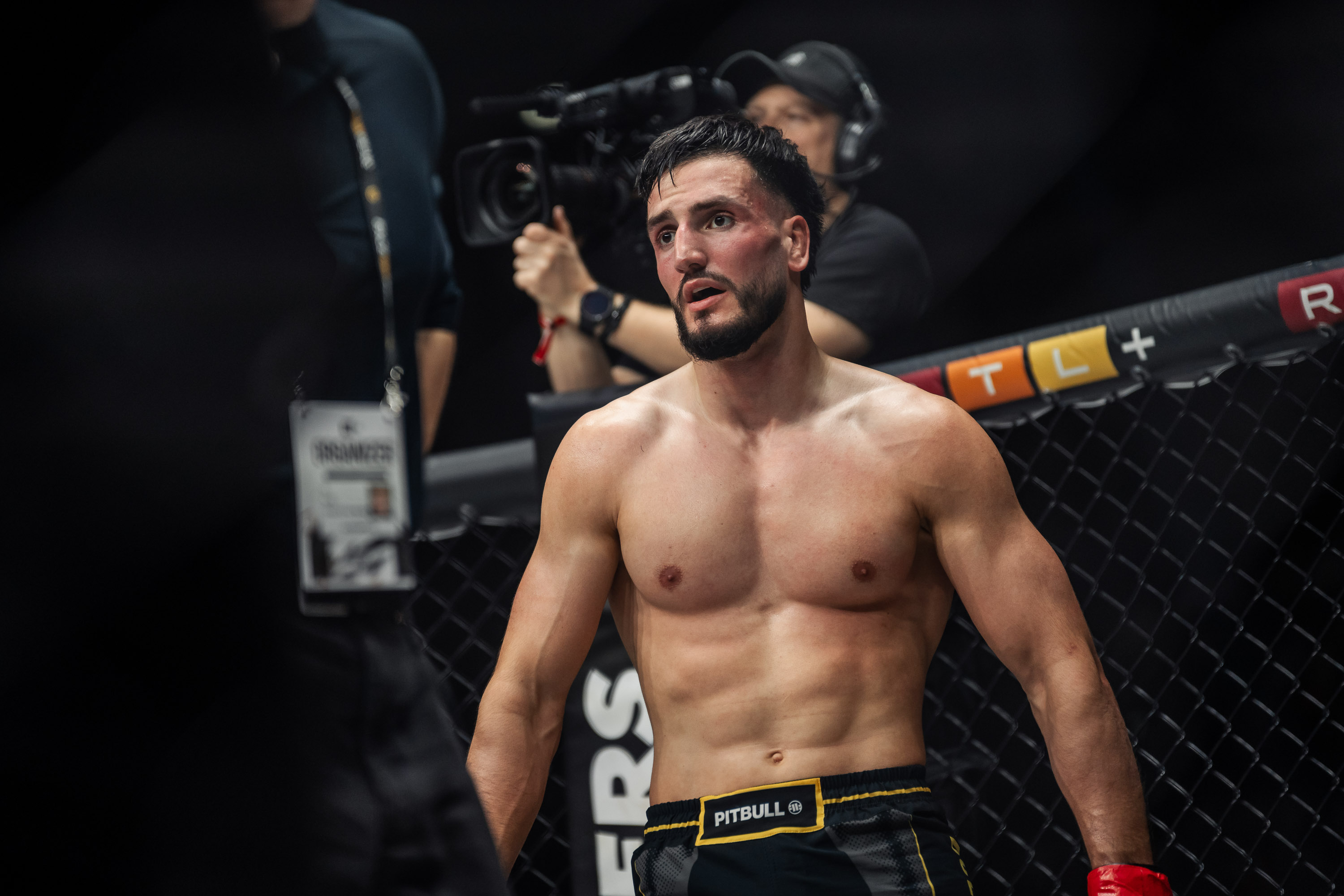 TAMERLAN DULATOV BESIEGT STEFAN KONCAR IN RUNDE 1 – OKTAGON82