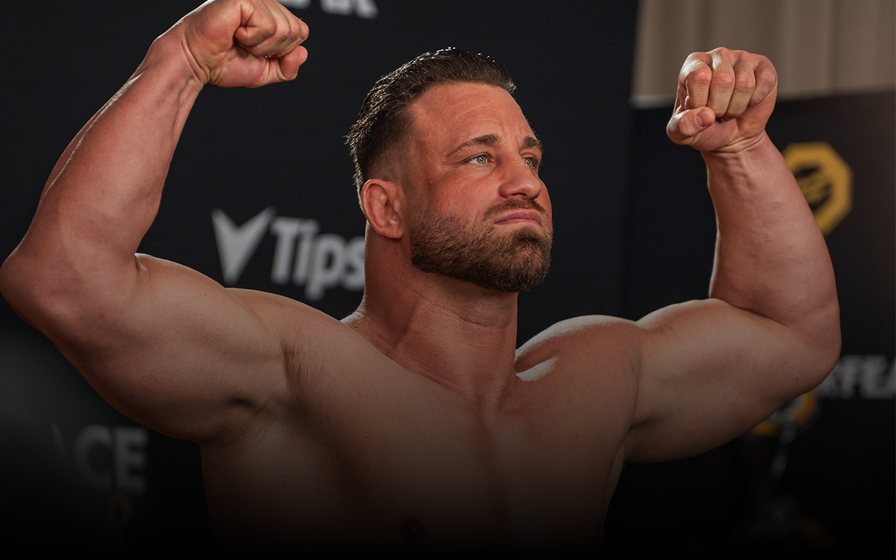 MARC DOUSSIS SCHOCKT MIT BRUTALER SCHWERGEWICHTS-TRANSFORMATION BEIM WEIGH-IN – OKTAGON82